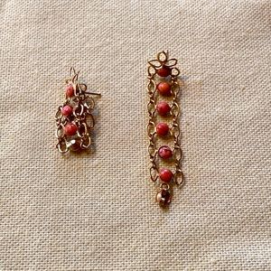 Vintage coral, and 18 karat gold filled earrings🌺